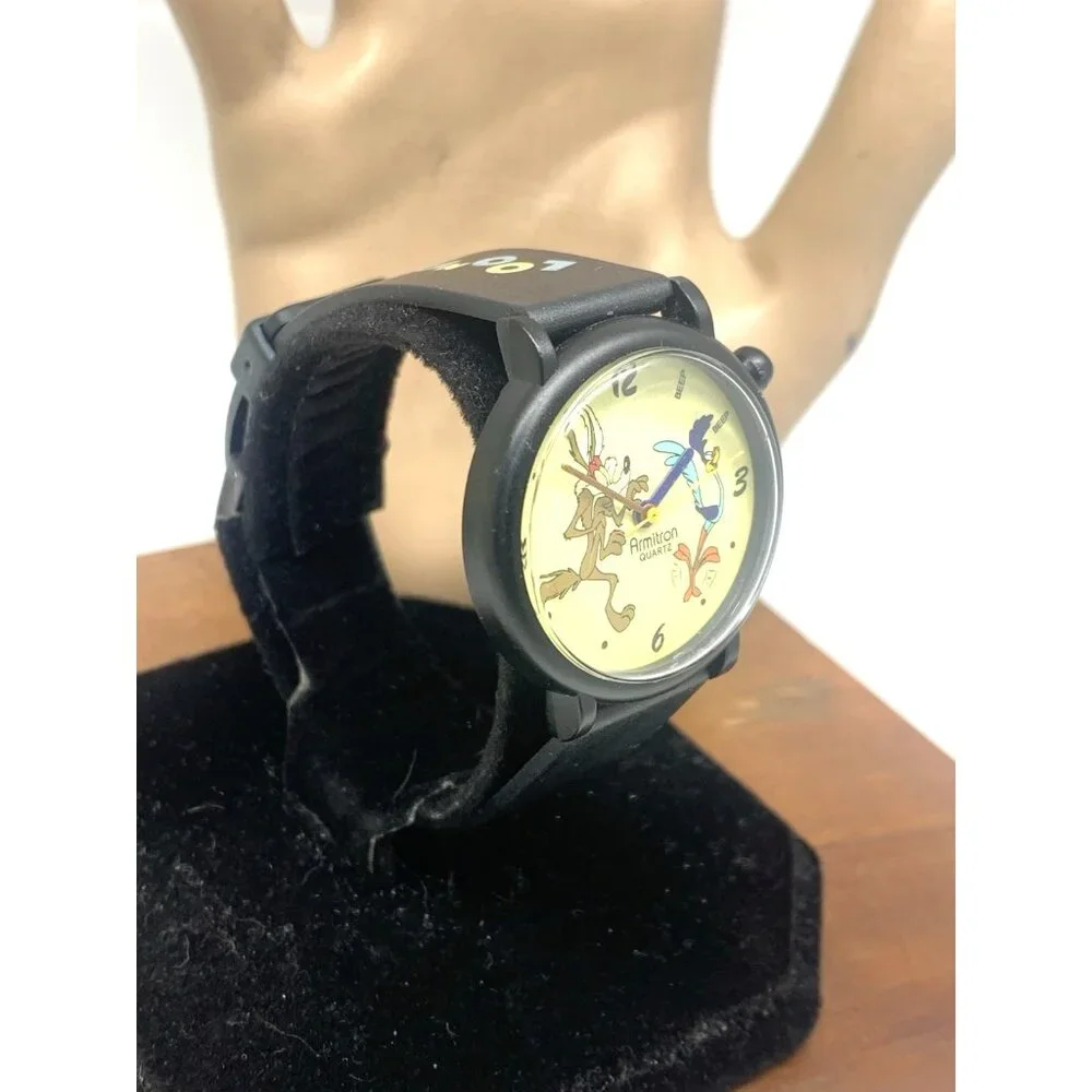 Armitron Women's Watch 2200/61 Looney Tunes Will E. Coyote & Roadrunner Vintage